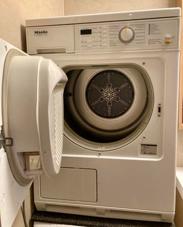 MOET NU WEG Wasdroger | Miele | defect