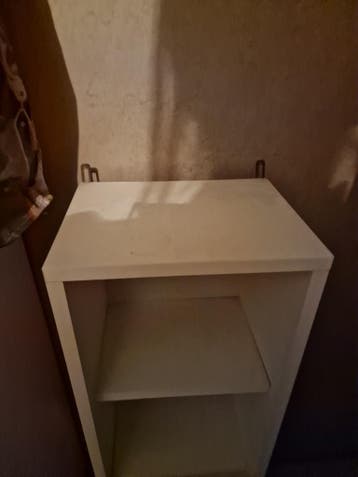 Ophang boeken kast of keuken/ tot zaterdag morgen