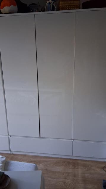 Gratis kasten (2 stuks) - 1 met beetje doorgezakte bovenkant