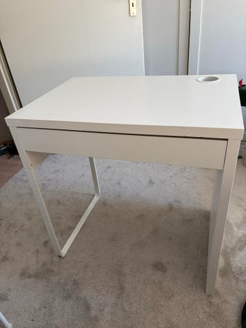IKEA Micke Bureau - Wit, Compact en Praktisch