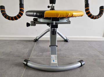 Unieke stoel tevens buikspier trainer, bijna gratis