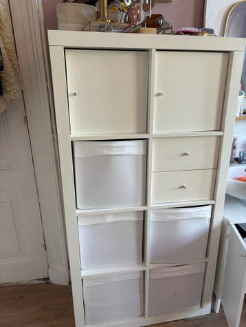 IKEA KALLAX kast wit, 8 vakken, met inzetstukken