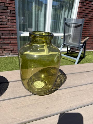 Mooie groene glazen vaas - gratis afhalen