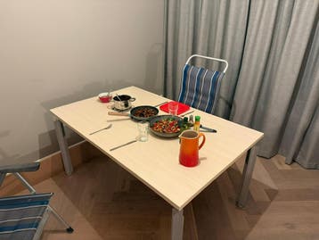 Gratis tafel 100x160 in hoogte verstelbaar