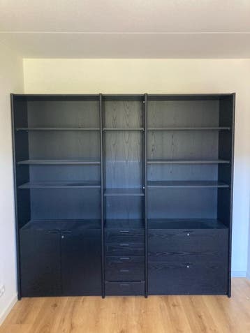 Boekenkast kantoor