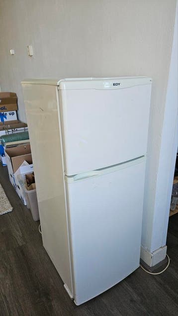 Koelkast met vriezer combinatie EDY