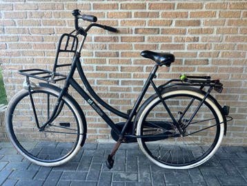 Cortina U1 Damesfiets 28 inch Zwart - Lekke band