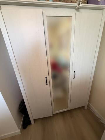 Ikea Kledingkast GRATIS op te halen