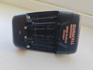 Duracell NiMH Batterijlader - Oplader voor AA/AAA batterijen
