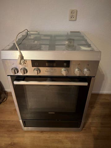 Siemens Vrijstaand Gasfornuis met Oven GRATIS OPHALEN