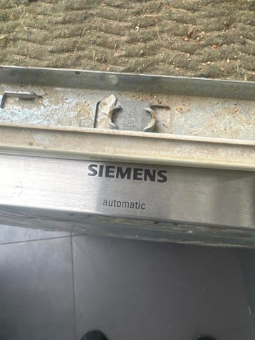 Gratis- Siemens Vaatwasser - Veer klep defect -gratis
