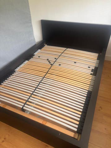 Ikea bed 140cm breed inclusief matras