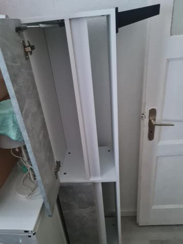 TV kast met deuren