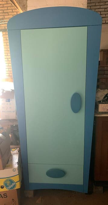 Kledingkast kinderkamer