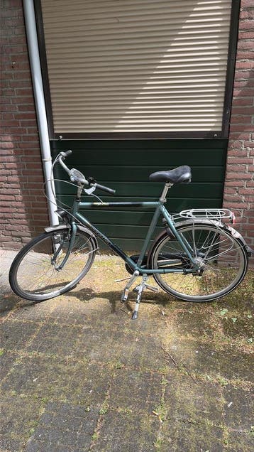 Gazelle City Bike - Broken Pedal