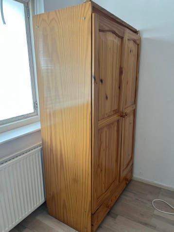 GRATIS Vintage Kast - Grenenhout - 175x100x54 cm