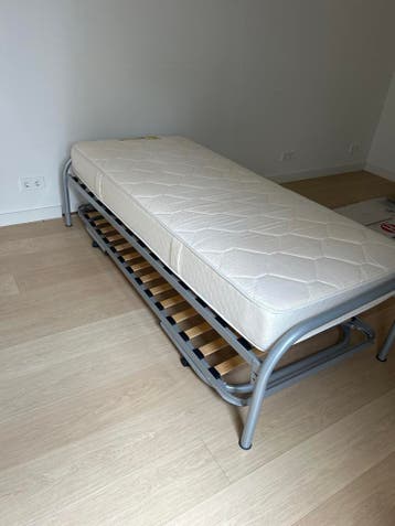 2x1 persoonsbedden met of zonder stevig pocket vering matras