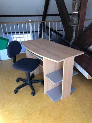 bureautje + stoel