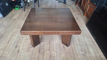 Massief hardhouten tafel