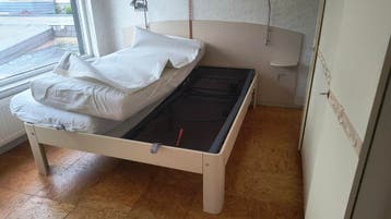 Auping bed met elektrische lattenbodem en lampjes