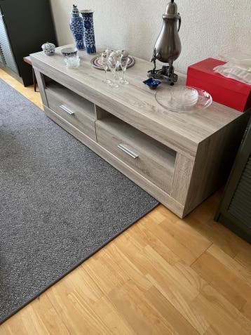 TV kastje