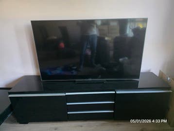 Zwart TV-meubel met opbergruimte