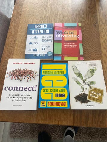 Gratis: 5 Nog nieuwe Studieboeken /van alles wat