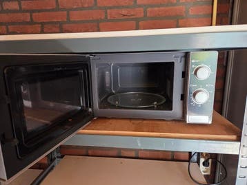 Sharp Magnetron - Compact en Gebruiksvriendelijk