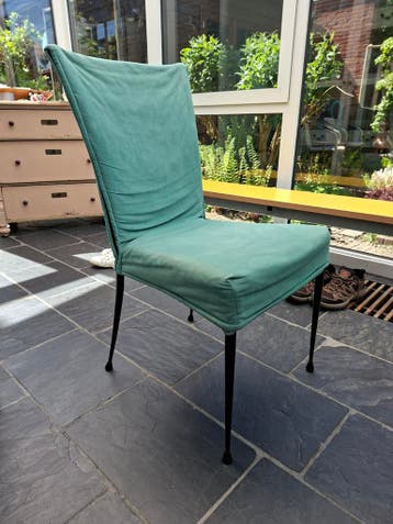 Bonaldo James Bronte eetkamerstoelen met groene bekleding