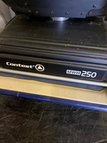 Contest MWH 250 Moving Head - Werking onbekend