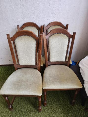 Eetkamerstoelen gratis