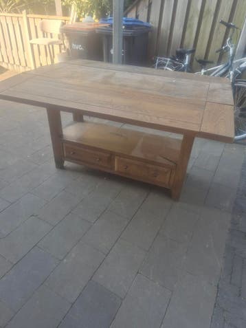 Eikenhouten eetkamertafel 1.40x1.40