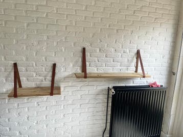 Set van 2 houten planken met leren houders