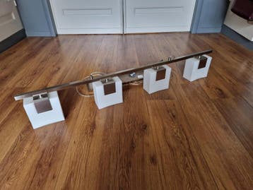 Moderne plafondlamp met 4 spots, RVS en matglas