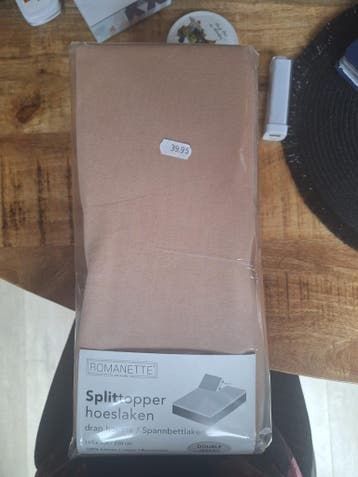 Te koop Splinternieuwe split Hoeslaken zie tekst