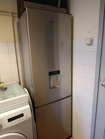 EDY Koelkast met vriesvak en water dispenser