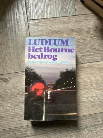 Ludlum - Het Bourne Bedrog - Roman