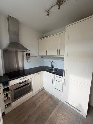 Gratis keuken (zelf demonteren en ophalen). Free kitchen.
