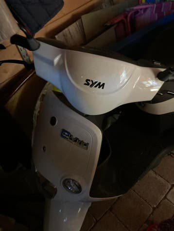 Scooter electrisch Sym E-VIRID wit