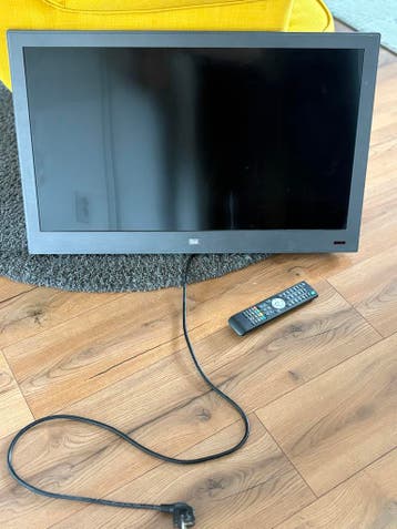 Oude TV met defecte knoppen en afstandsbediening - voor klus