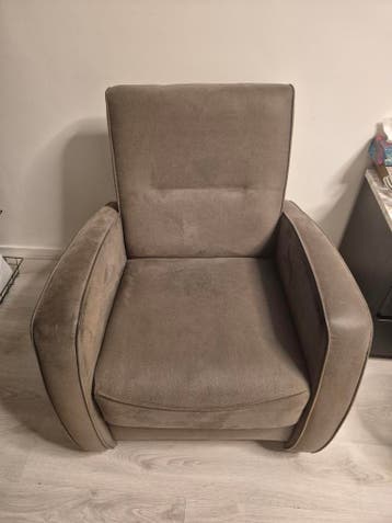 Stevige fauteuil