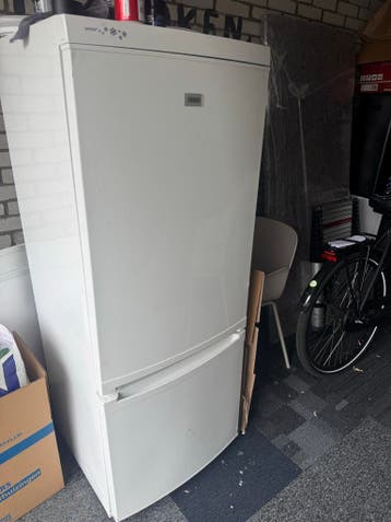 Zanussi Koelkast met Vriezer - Wit, Goede Staat