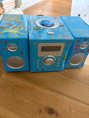 Leuke blauwe microset met CD-speler en speakers
