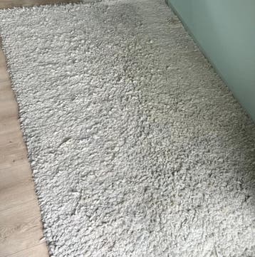 Hoogpolig wit vloerkleed 2x3 meter