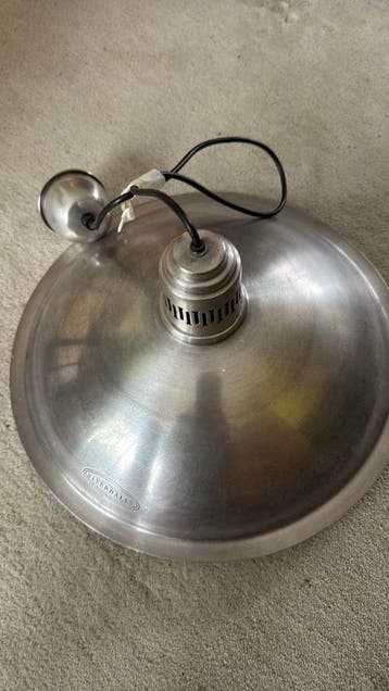Gratis- Twee Riverdale hanglampen