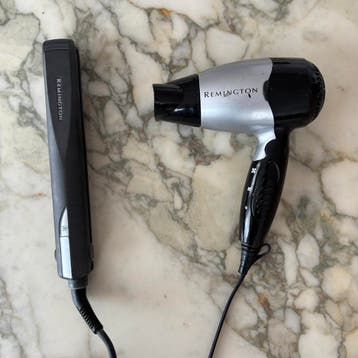 Remington Reisset: Föhn en Stijltang met Etui