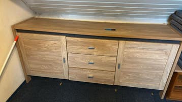 Dressoir en uitdaging