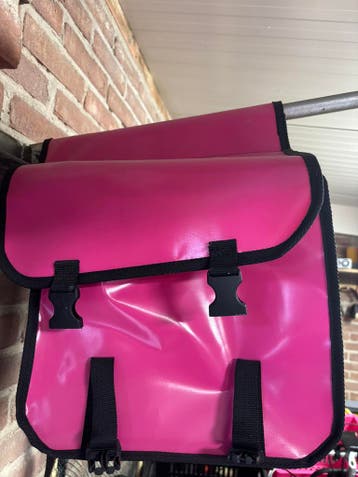 Roze fietstassen