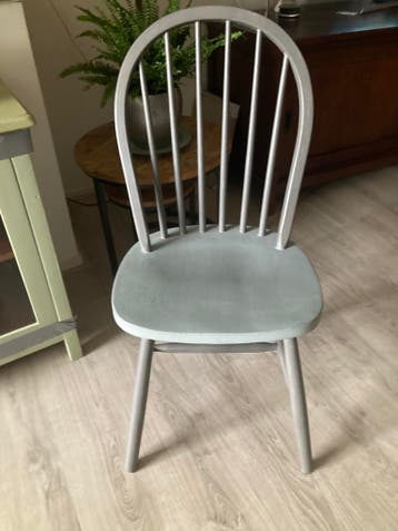 4 eettafel stoelen