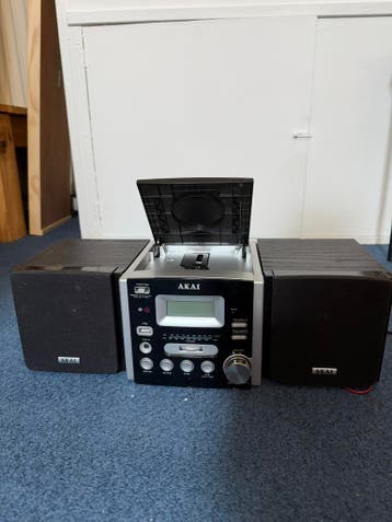 Akai Radio